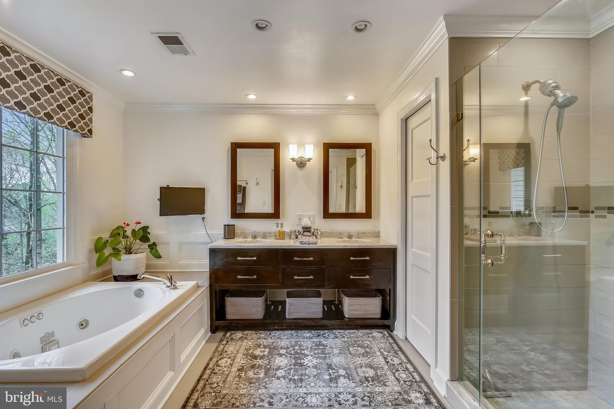11434 Cedar Ridge Drive Potomac, MD 20854 - Photo 19 of 31