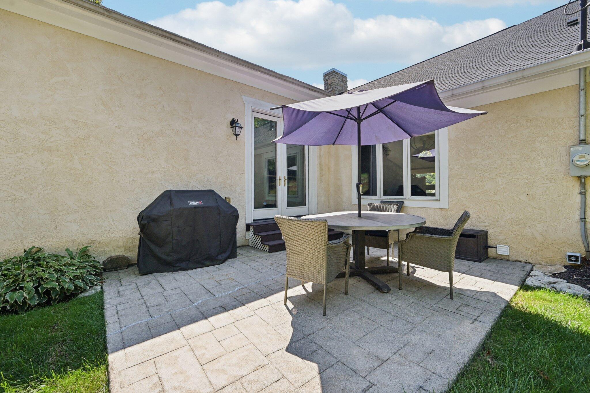 10669 Riverside Drive Powell, OH 43065 - Photo 82 of 103 Back Patio