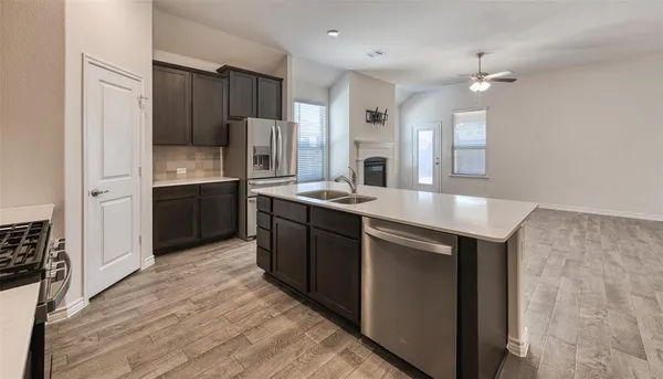 $390,000 | 10908 Summer Rain Boulevard, Aubrey, TX 76227