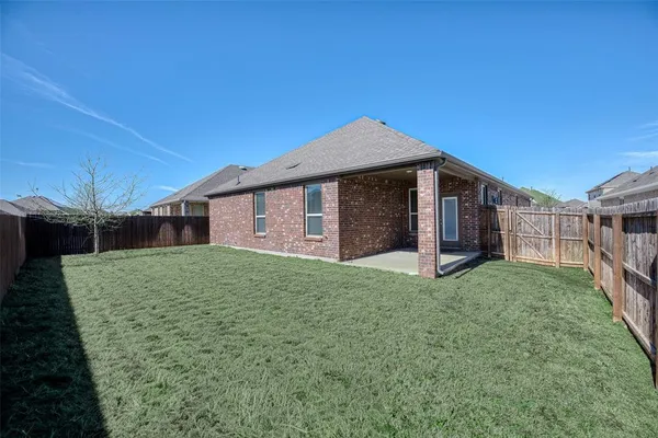 $390,000 | 10908 Summer Rain Boulevard, Aubrey, TX 76227