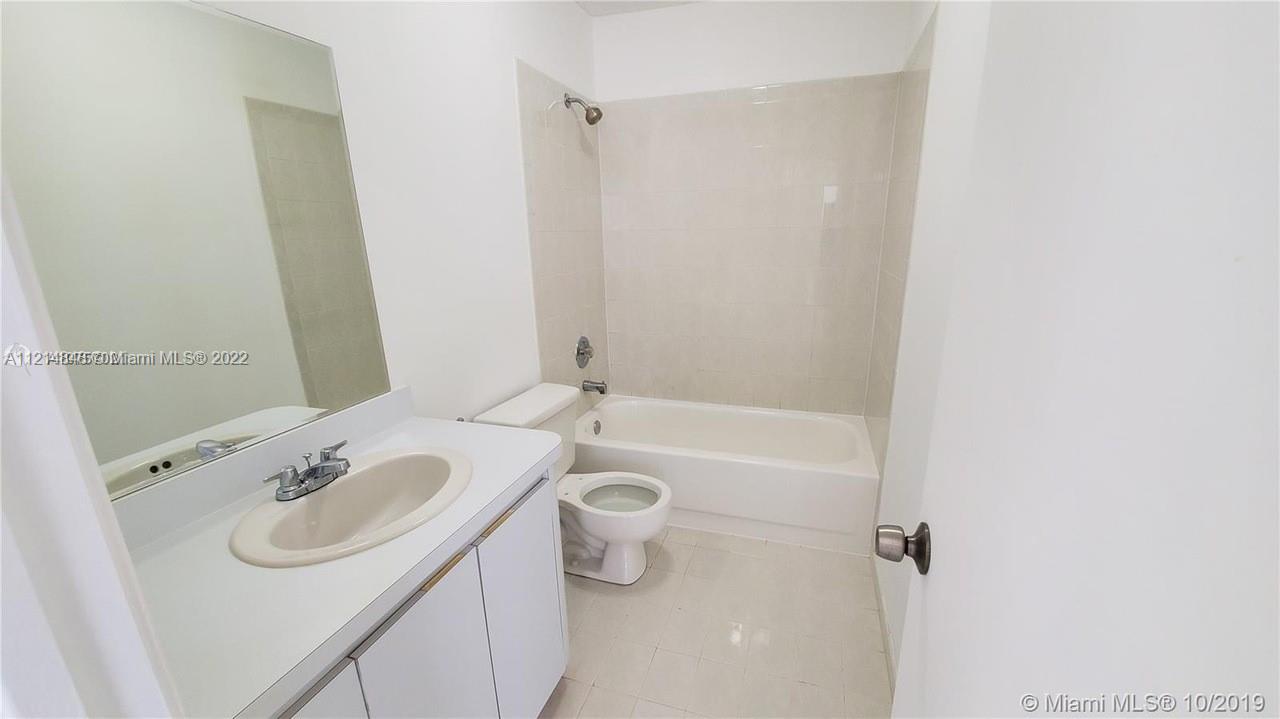 19373 Southwest 114th Place Miami, FL 33157 - Photo 12 of 13
