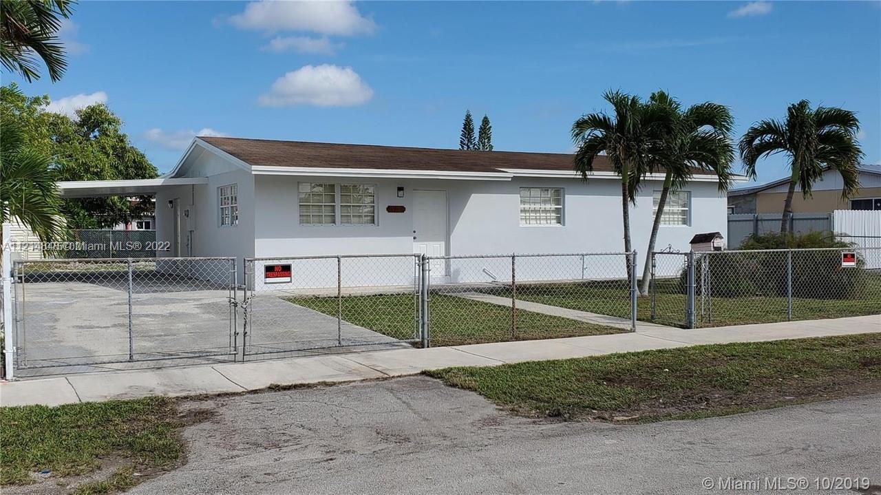 19373 Southwest 114th Place Miami, FL 33157 - Photo 3 of 13