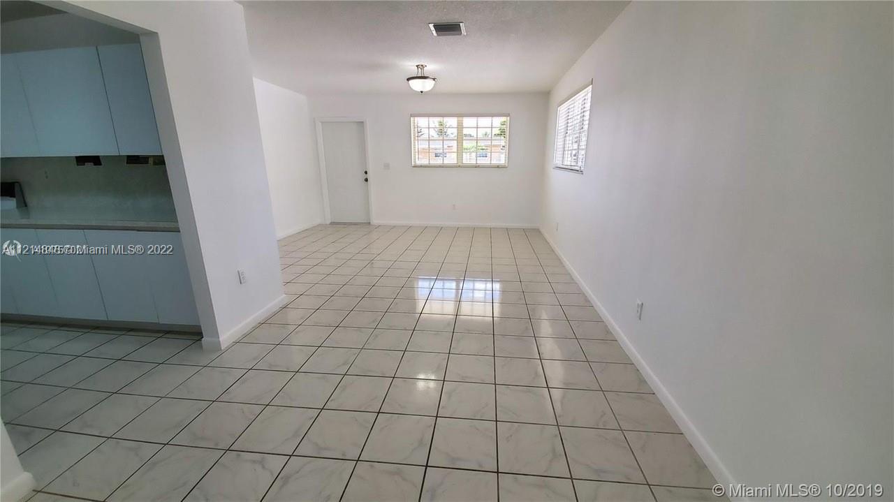 19373 Southwest 114th Place Miami, FL 33157 - Photo 7 of 13