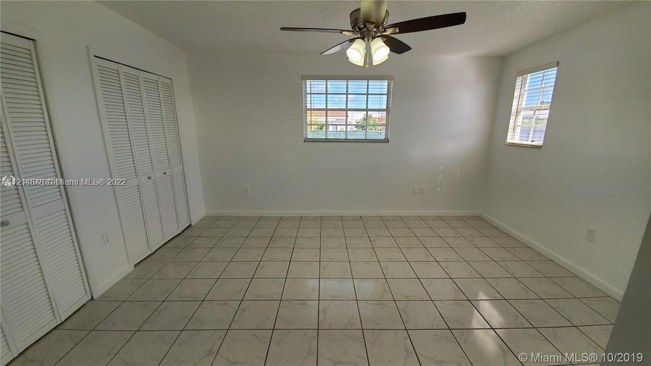 19373 Southwest 114th Place Miami, FL 33157 - Photo 9 of 13