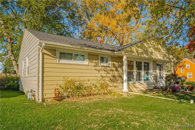 $239,900 | 62 Conant Drive, Tonawanda, NY 14223