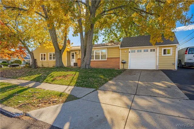 $239,900 | 62 Conant Drive, Tonawanda, NY 14223