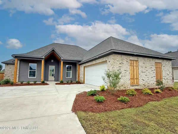 $354,600 | 322 Tremont Drive, Florence, MS 39073