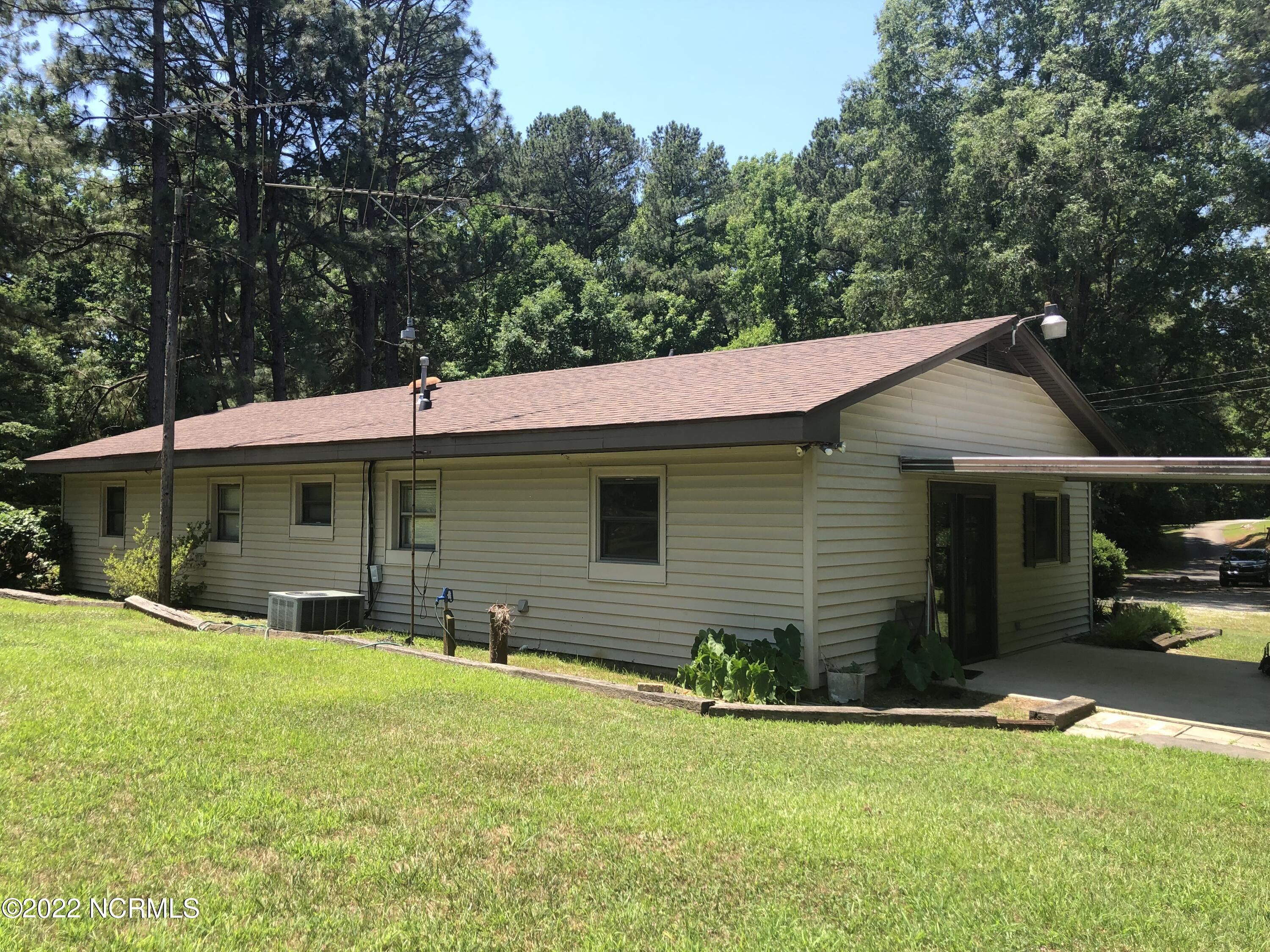 228 Leach Road Candor, NC 27229 - Photo 39 of 52 IMG_7289
