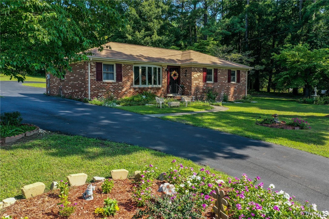 4108 Ralph Road Petersburg, VA 23803 - Photo 2 of 36 Gallery Image 2