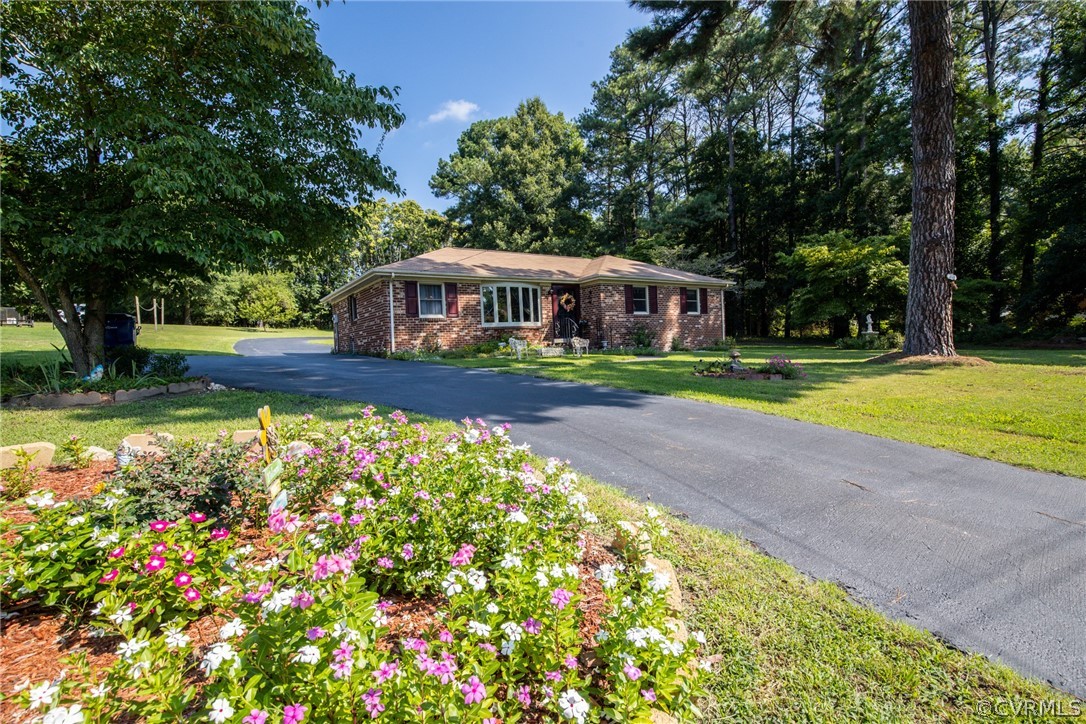 4108 Ralph Road Petersburg, VA 23803 - Photo 3 of 36 Gallery Image 3