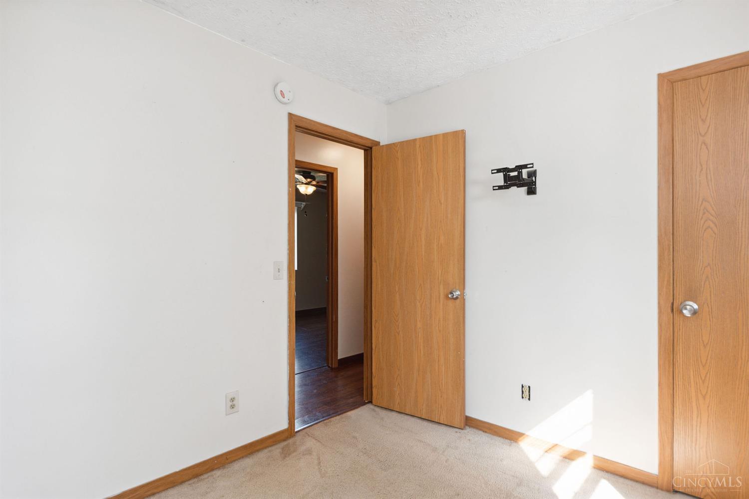 2271 Tucker Road Blanchester, OH 45107 - Photo 4 of 30 Gallery Image 4