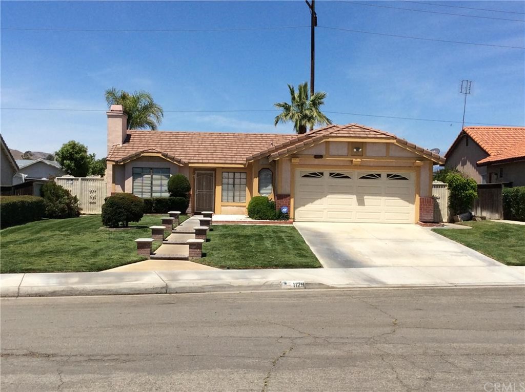 1129 Salmon River Road Riverside, CA 92501 - Photo 1 of 1 House front
