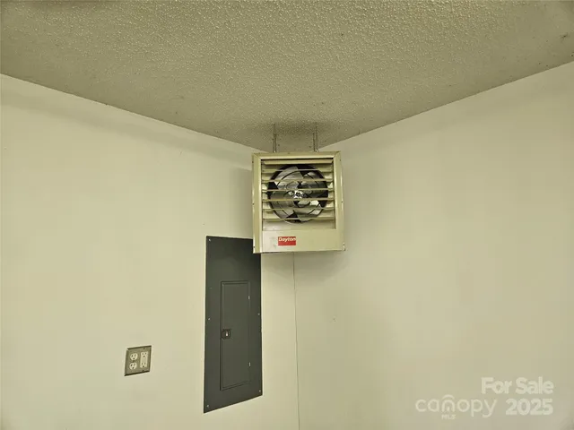 a view of a room with an empty space