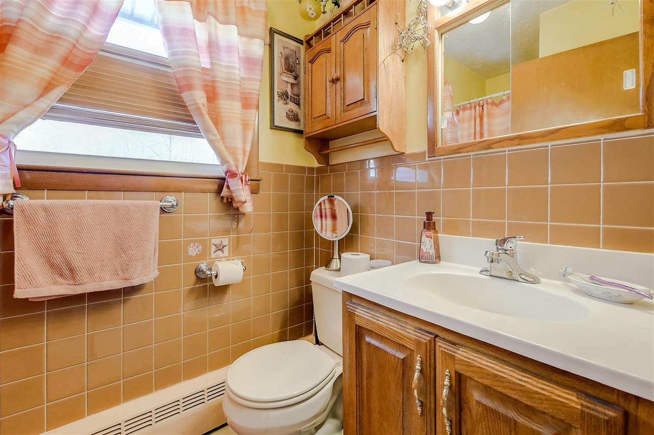 290 Hillhaven Road Manchester, NH 03104 - Photo 23 of 31