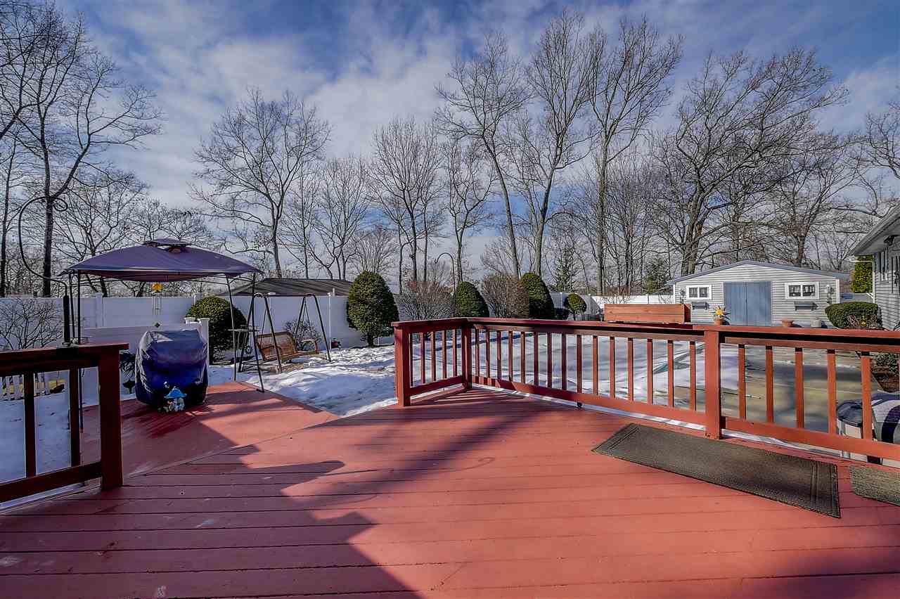 290 Hillhaven Road Manchester, NH 03104 - Photo 24 of 31