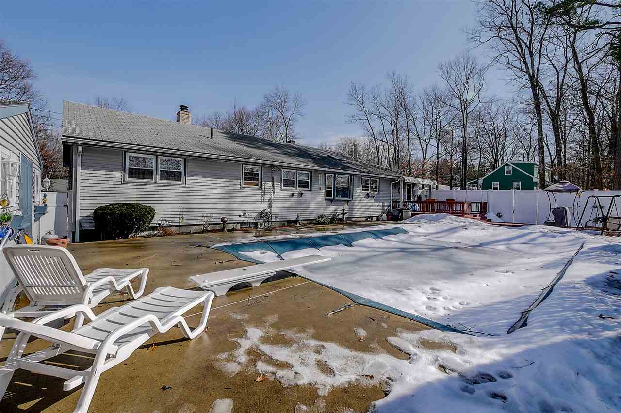290 Hillhaven Road Manchester, NH 03104 - Photo 27 of 31