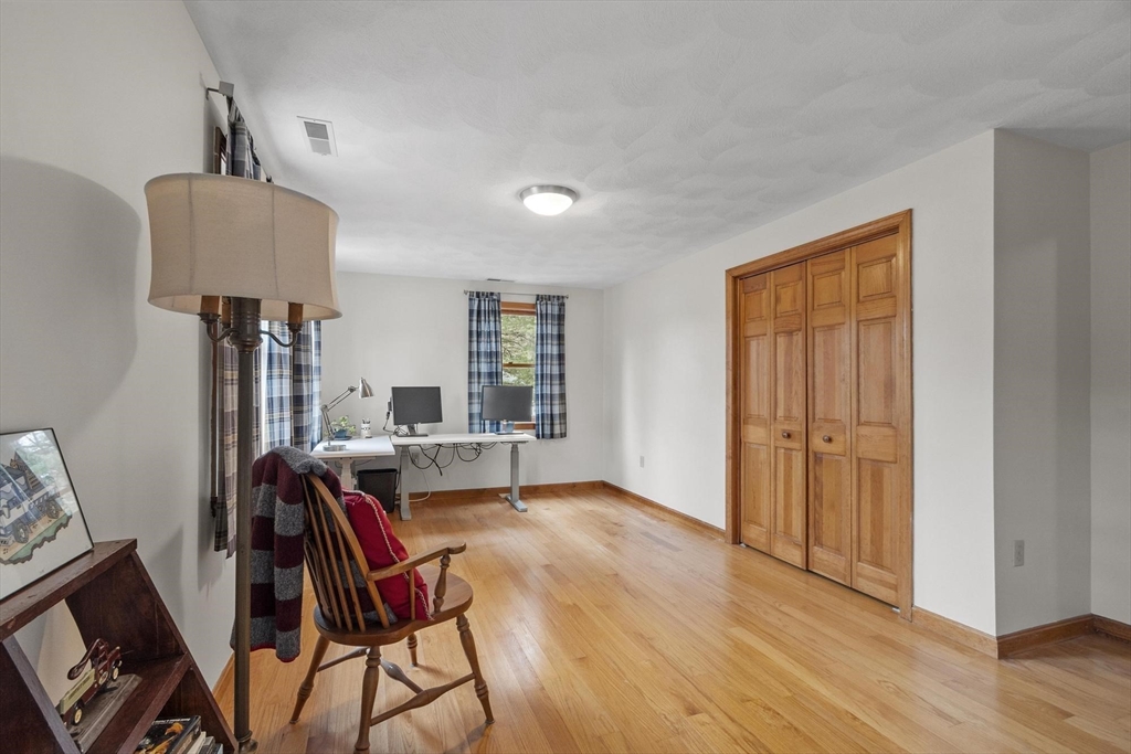 51 Concord Road Dracut, MA 01826 - Photo 24 of 36