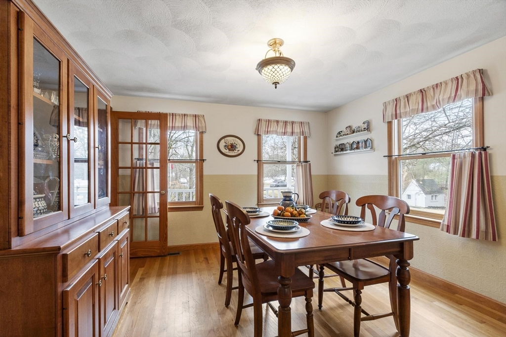 51 Concord Road Dracut, MA 01826 - Photo 10 of 36