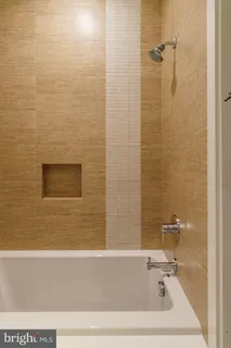 $1,160,000 | 227 West George Street, Philadelphia, PA 19123