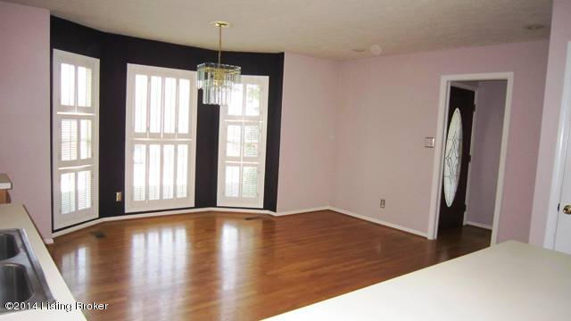 1321 Oak Ridge Court Simpsonville, KY 40067 - Photo 12 of 36 12