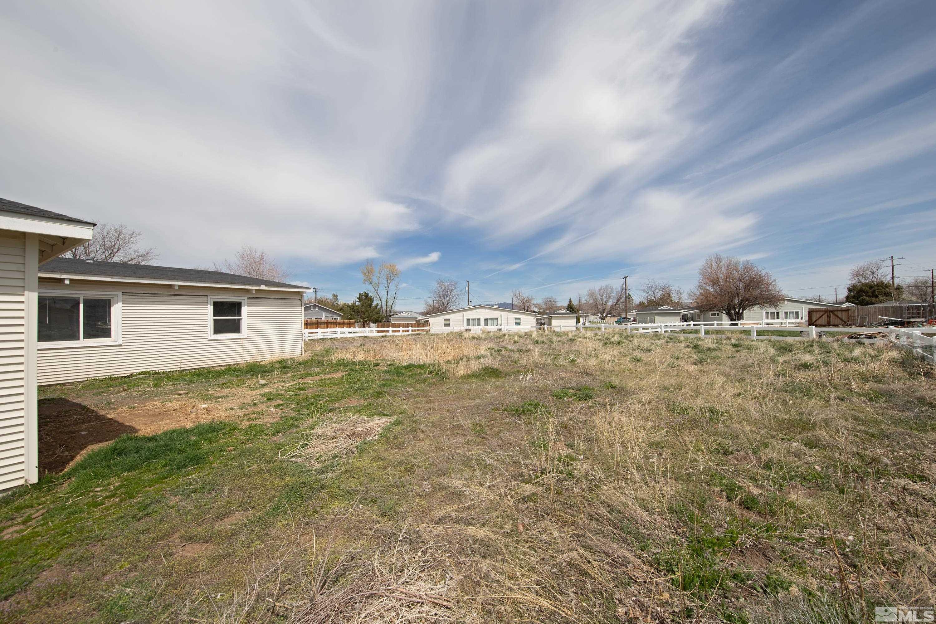 12190 Himalaya Street Reno, NV 89506 - Photo 25 of 34 a view of a terrace