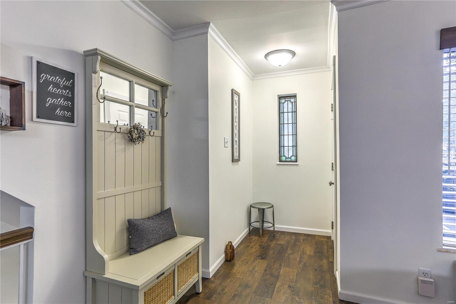 321 Barrington Square Estates, Unit D St. Louis, MO 63122 - Photo 2 of 18