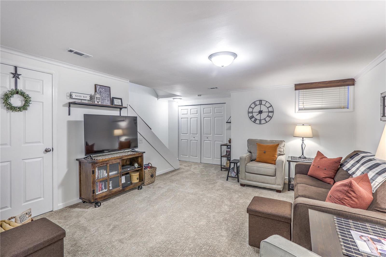 321 Barrington Square Estates, Unit D St. Louis, MO 63122 - Photo 12 of 18