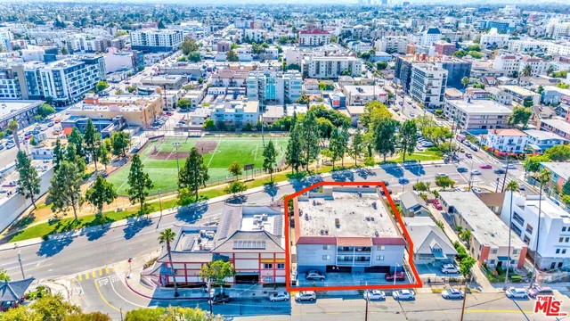 $5,000,000 | 955 Normandie Avenue, Los Angeles, CA 90006