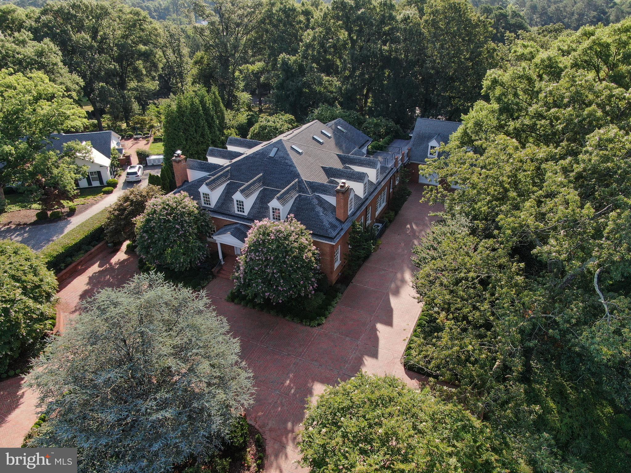 1711 Highland Road Fredericksburg, VA 22401 - Photo 8 of 109