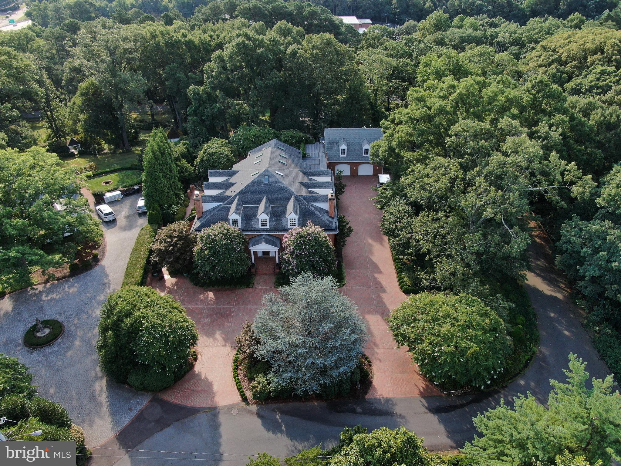 1711 Highland Road Fredericksburg, VA 22401 - Photo 9 of 109