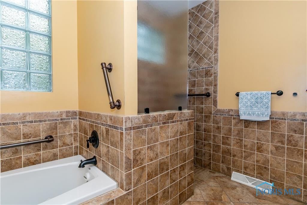 1131 Craig Road Maumee, OH 43537 - Photo 29 of 50 Gallery Image 29