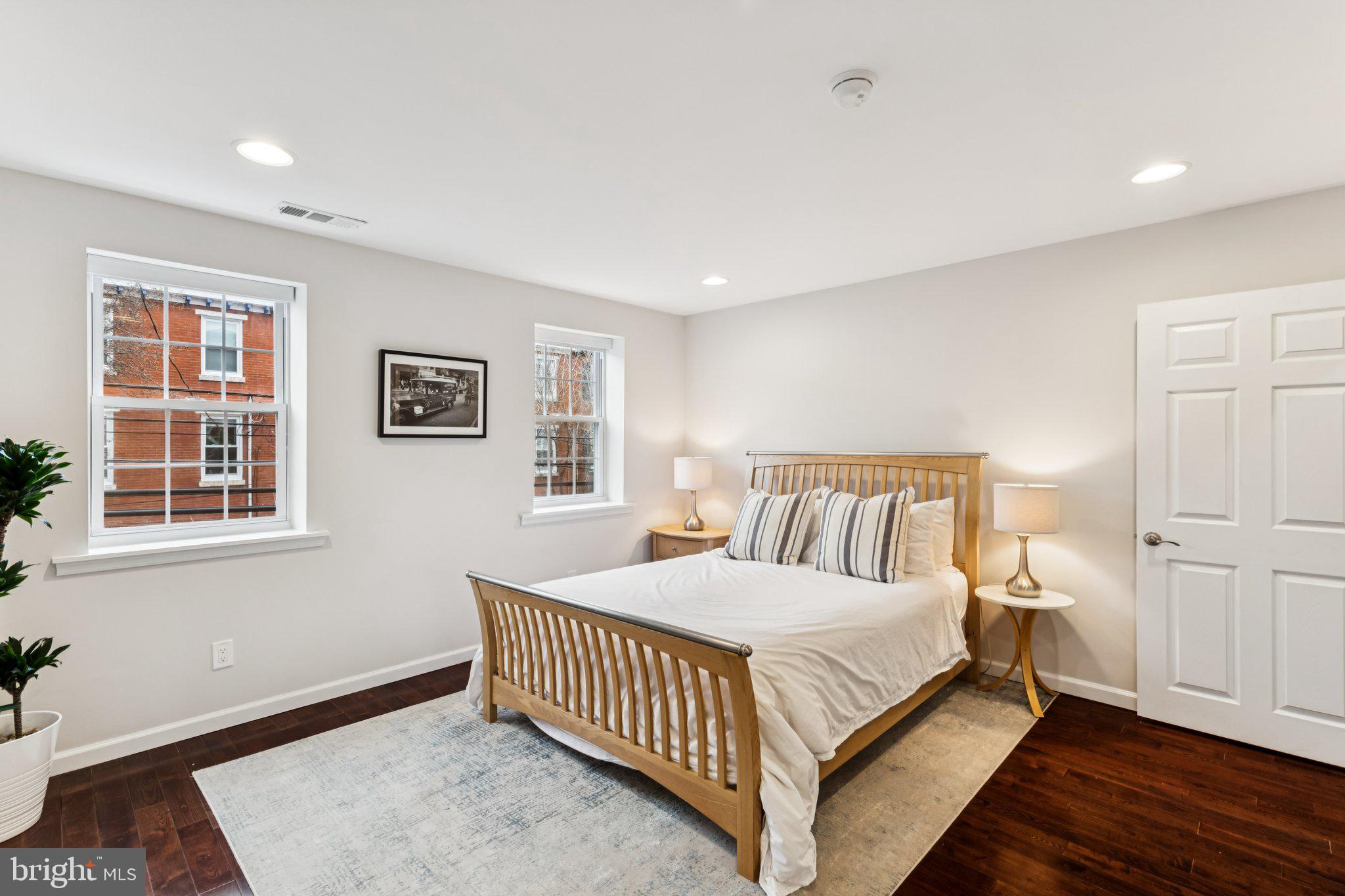 412 Dickinson Street Philadelphia, PA 19147 - Photo 13 of 33