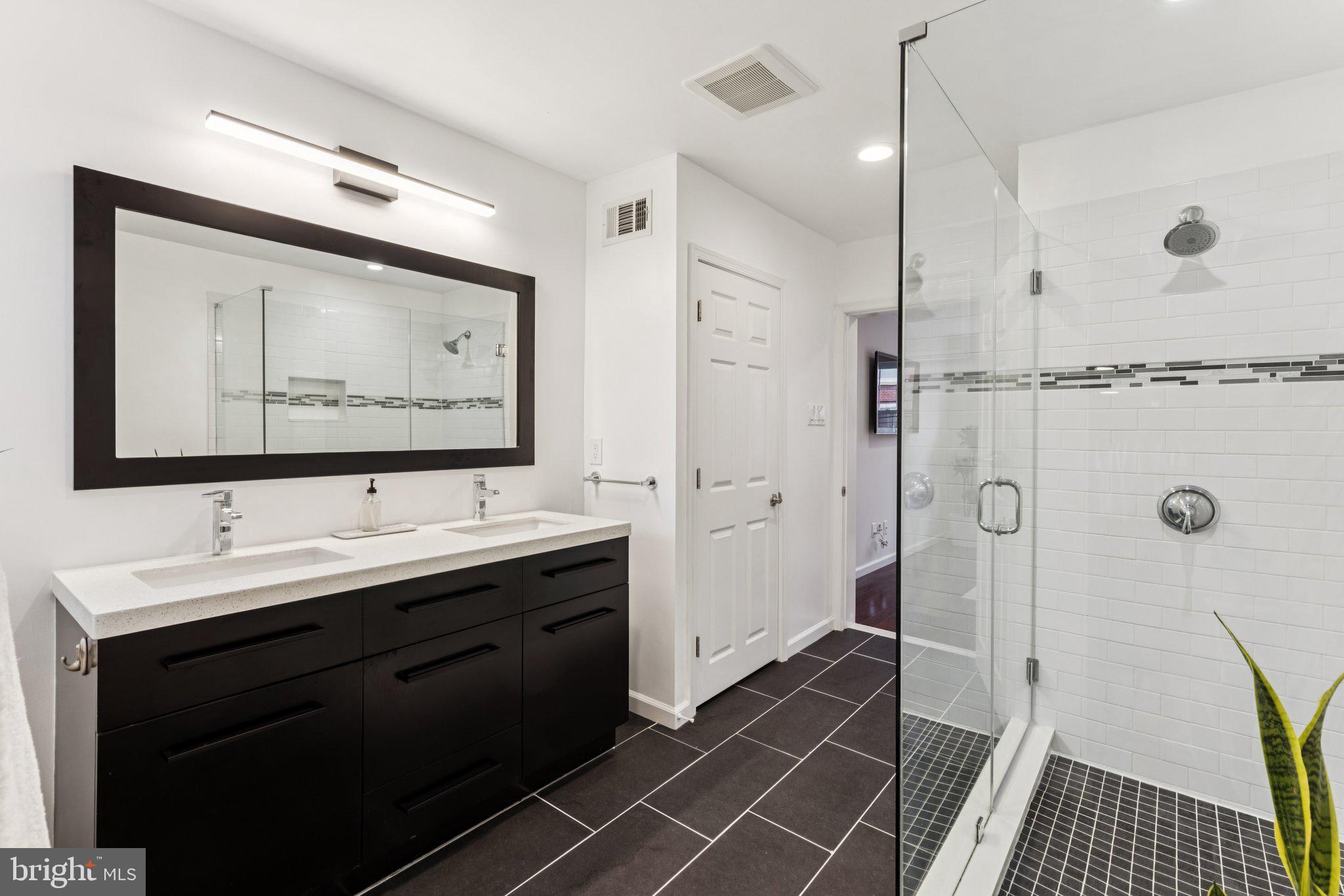 412 Dickinson Street Philadelphia, PA 19147 - Photo 15 of 33