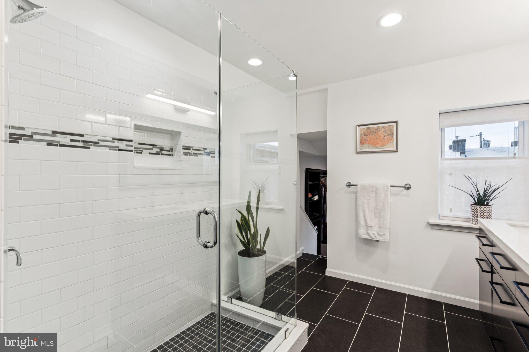 412 Dickinson Street Philadelphia, PA 19147 - Photo 17 of 33