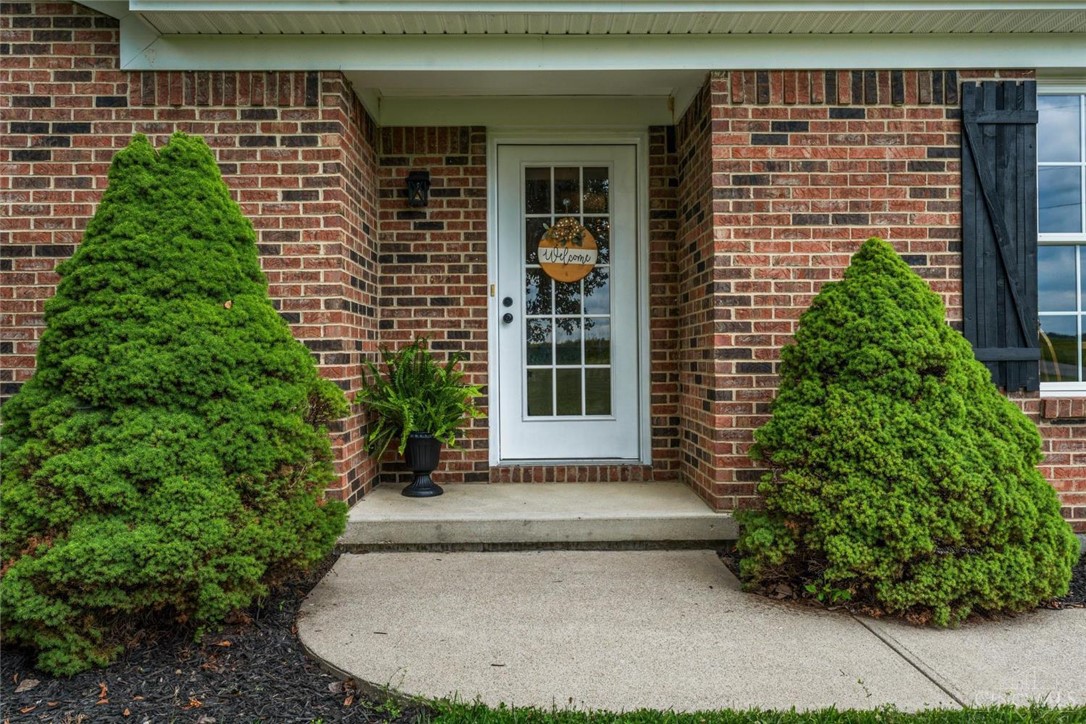 1685 Oglesbee Road Wilmington, OH 45177 - Photo 4 of 44