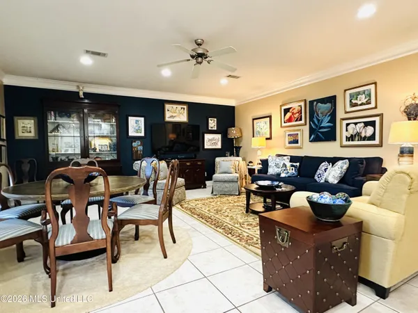 $199,900 | 1805 Geerkin Street, Unit 6, Pascagoula, MS 39581