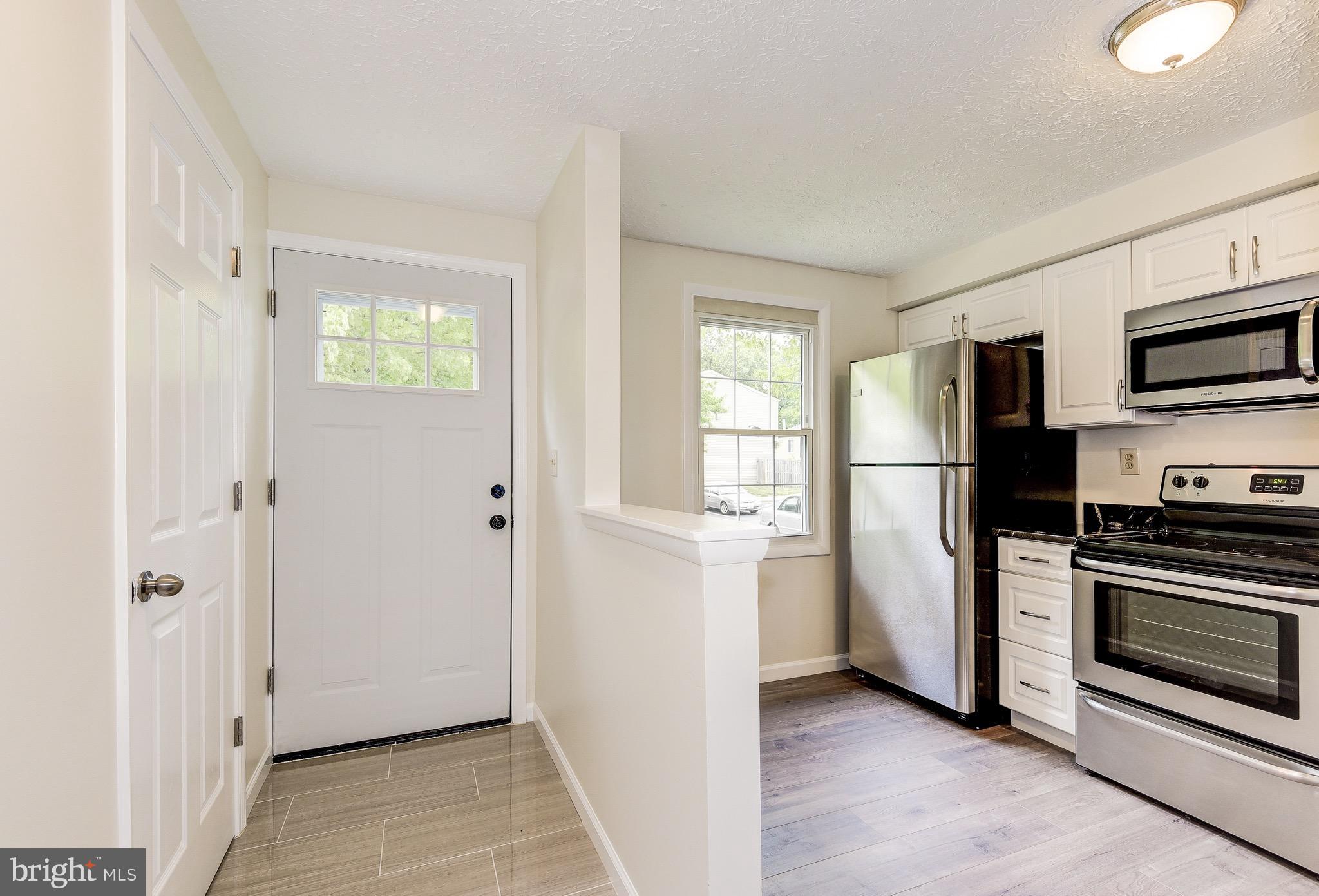 22 Cross Ridge Court Germantown, MD 20874 - Photo 2 of 13 View