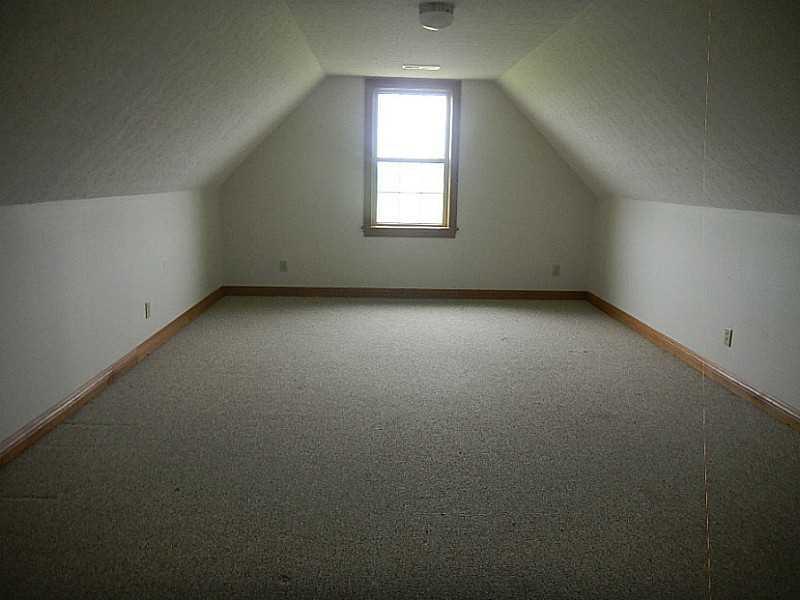 2943 Windy Ridge Drive Springfield, OH 45502 - Photo 10 of 12