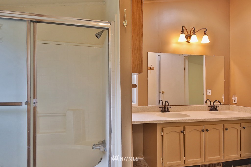 3252 Saratoga Road Langley, WA 98260 - Photo 17 of 25 Gallery Image 17