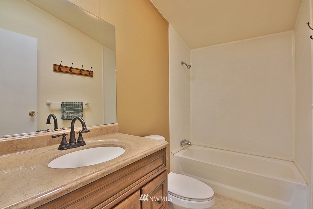 3252 Saratoga Road Langley, WA 98260 - Photo 19 of 25 Gallery Image 19