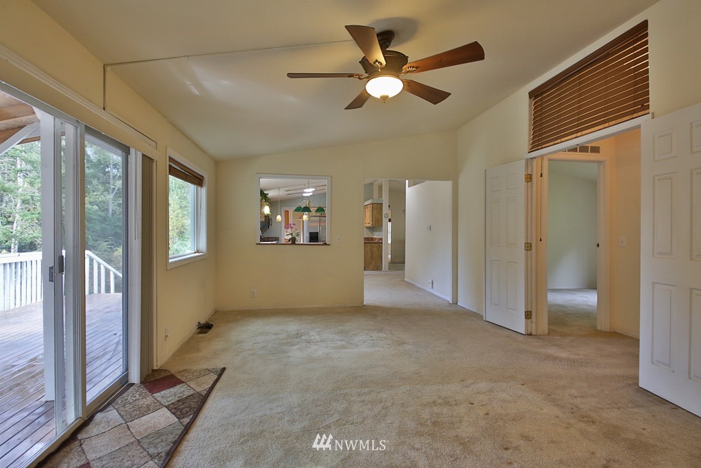 3252 Saratoga Road Langley, WA 98260 - Photo 7 of 25 Gallery Image 7