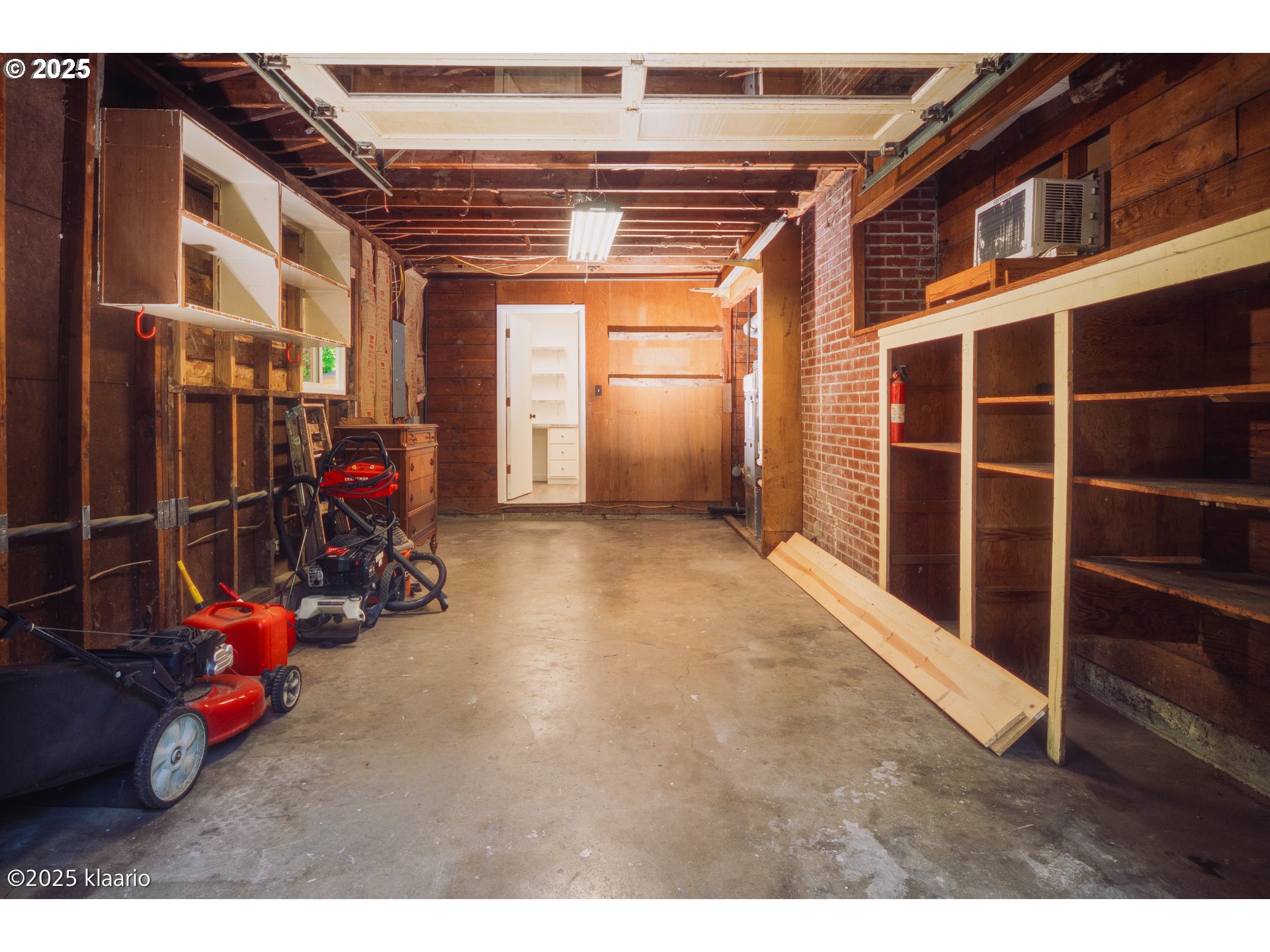 3691 Ridgewood Way West Linn, OR 97068 - Photo 12 of 34 a view of a room with gym equipment