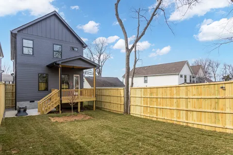 $749,900 | 518 East Bend Drive, Nashville, TN 37209