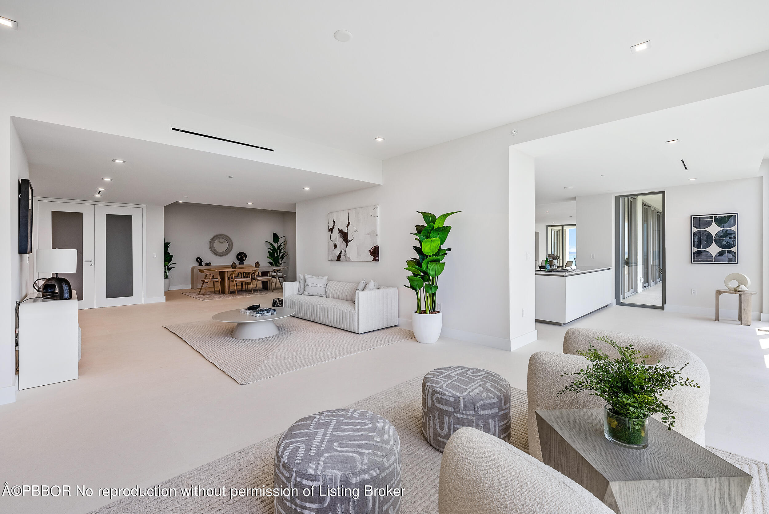 1500 South Beach Road, Unit 403 Jupiter, FL 33469 - Photo 14 of 36 a living room with furniture potted plant and a table