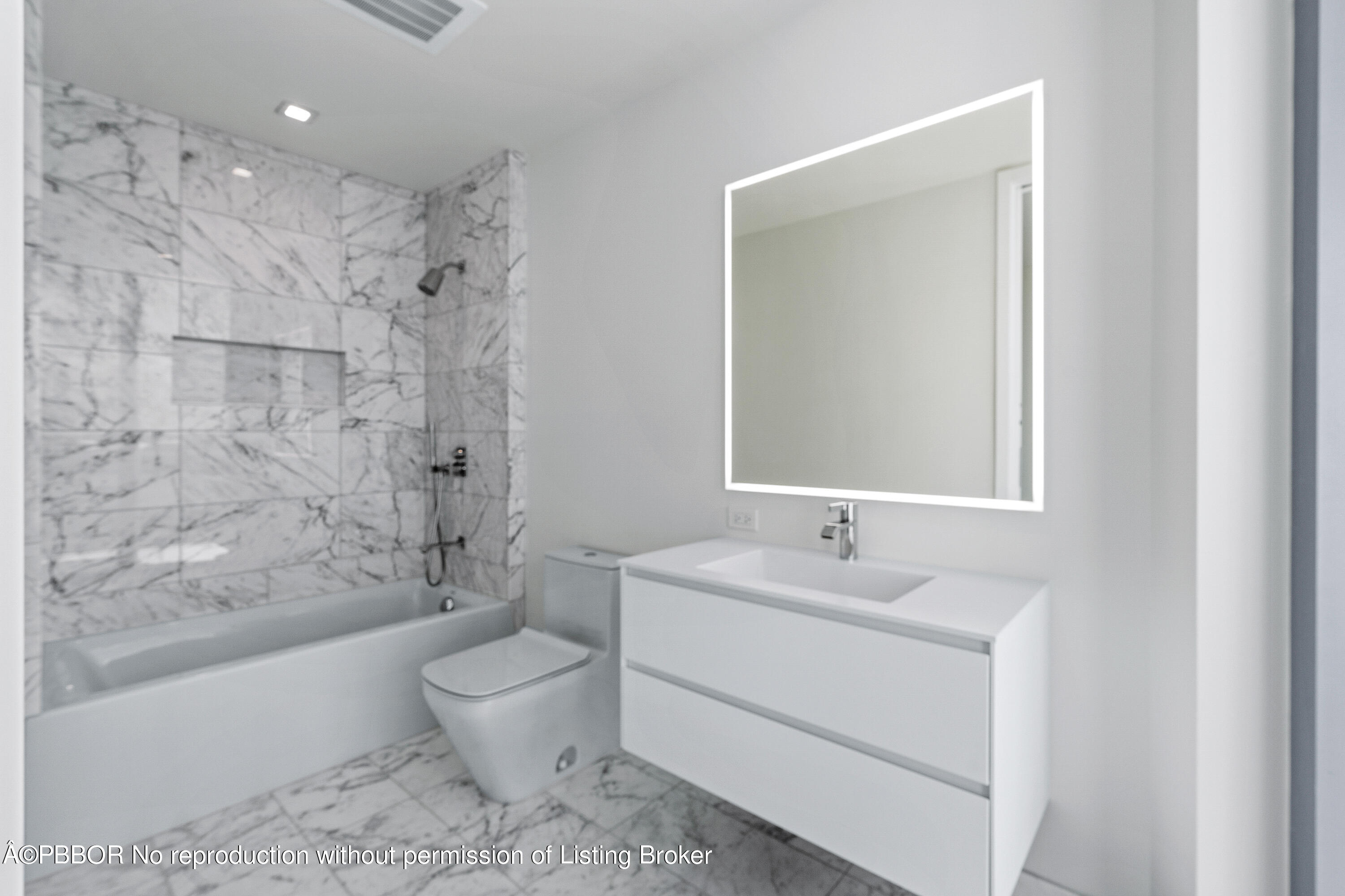 1500 South Beach Road, Unit 403 Jupiter, FL 33469 - Photo 32 of 36 a bathroom with a sink toilet tub and shower