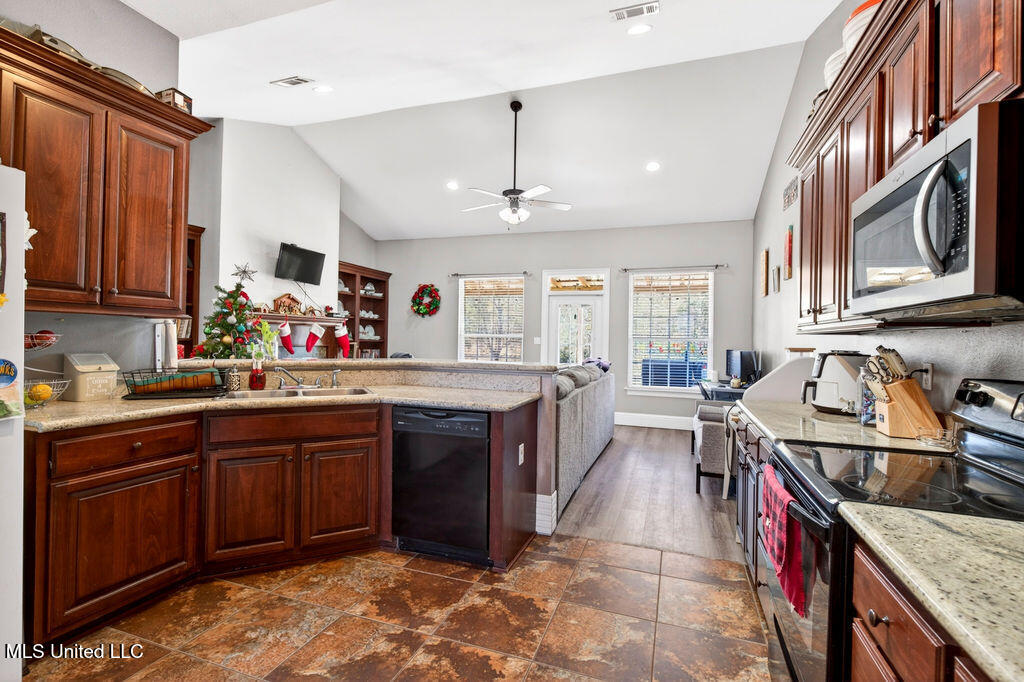 43 Parker Road Perkinston, MS 39573 - Photo 17 of 42 43ParkerRd-17