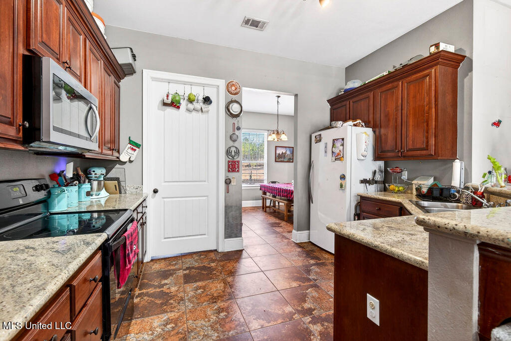 43 Parker Road Perkinston, MS 39573 - Photo 18 of 42 43ParkerRd-18