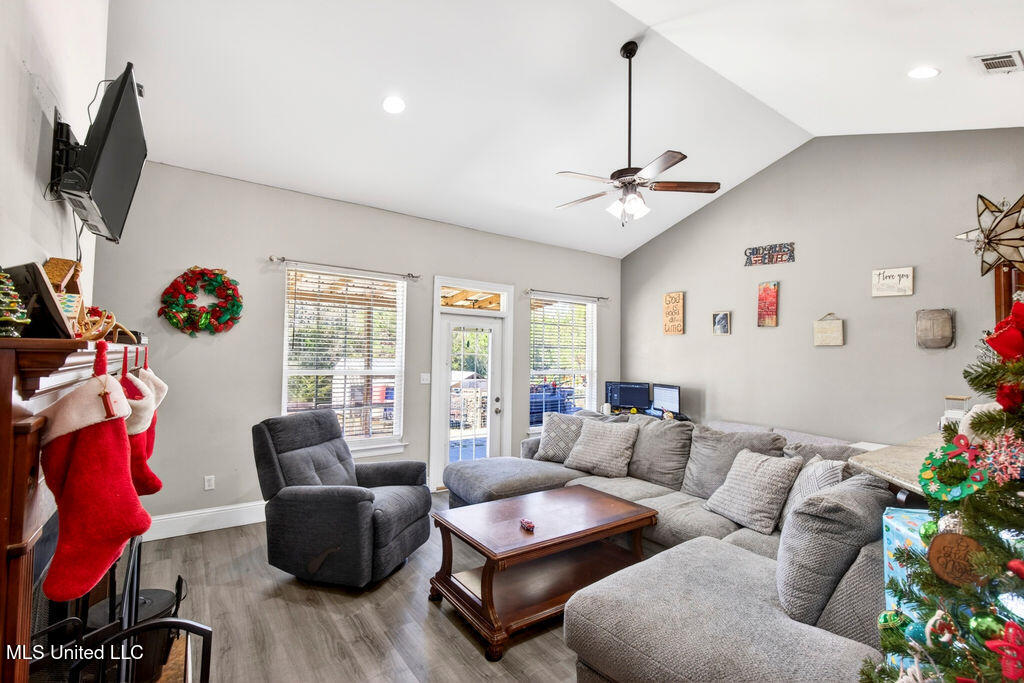 43 Parker Road Perkinston, MS 39573 - Photo 23 of 42 43ParkerRd-23