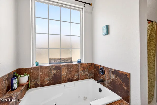 $275,000 | 43 Parker Road, Perkinston, MS 39573