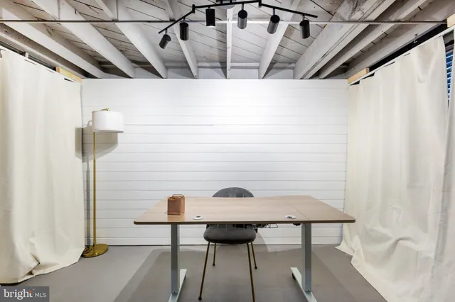 $214,000 | 413 Imla Street, Baltimore, MD 21224